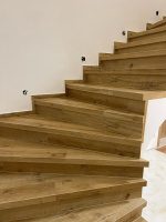 BUKOMA vinylové schody s nosem Čejkovice